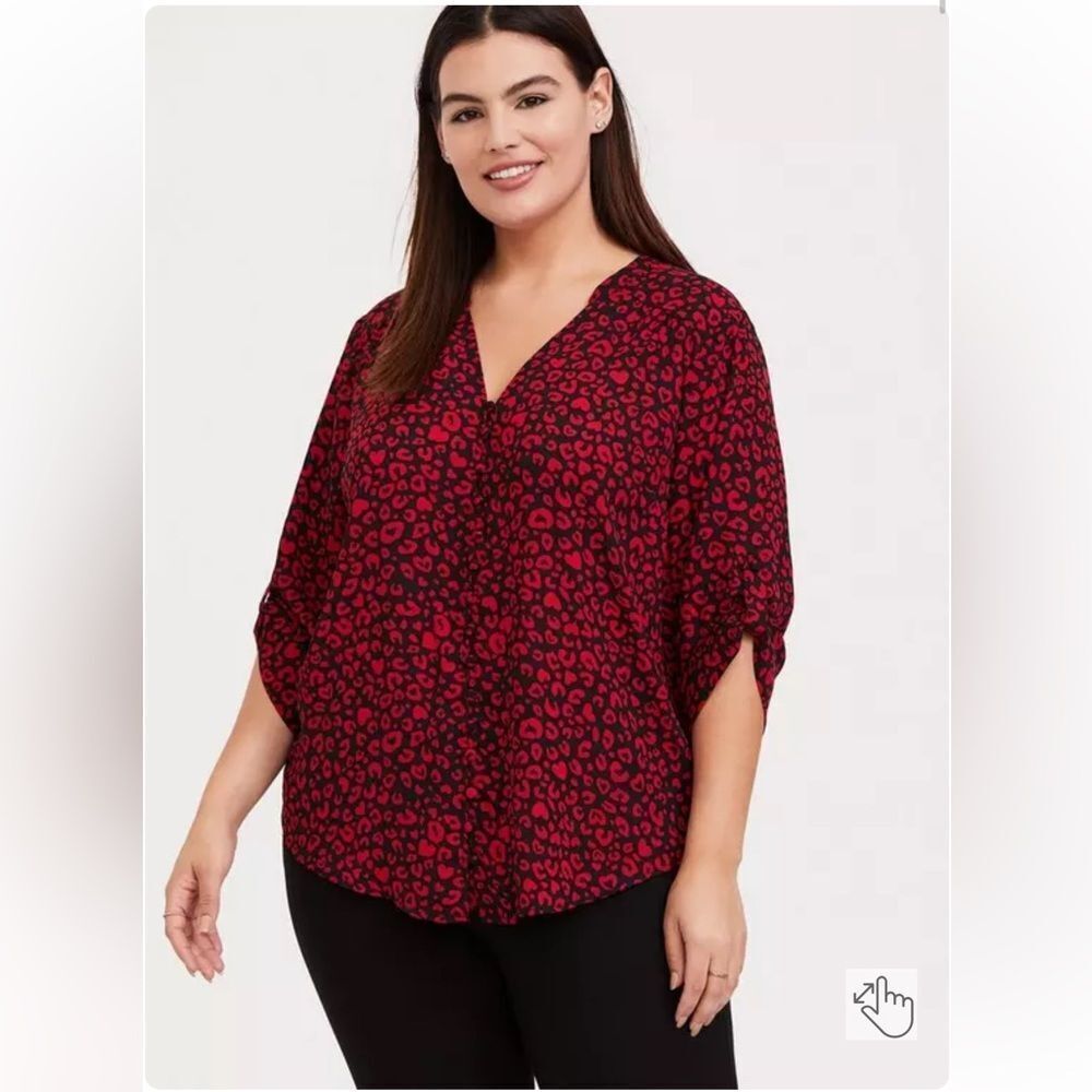 EUC: Torrid Harper Georgette Button-Front 3/4 Sleeve Pullover Blouse - Size 3X